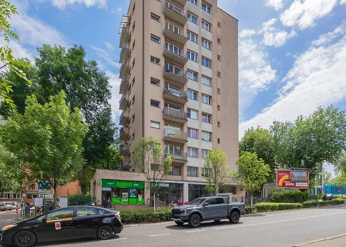 Komfortowy Apartament W Warszawie Z Dwiema Sypialniami Blisko Rzeki By Rent Like Home