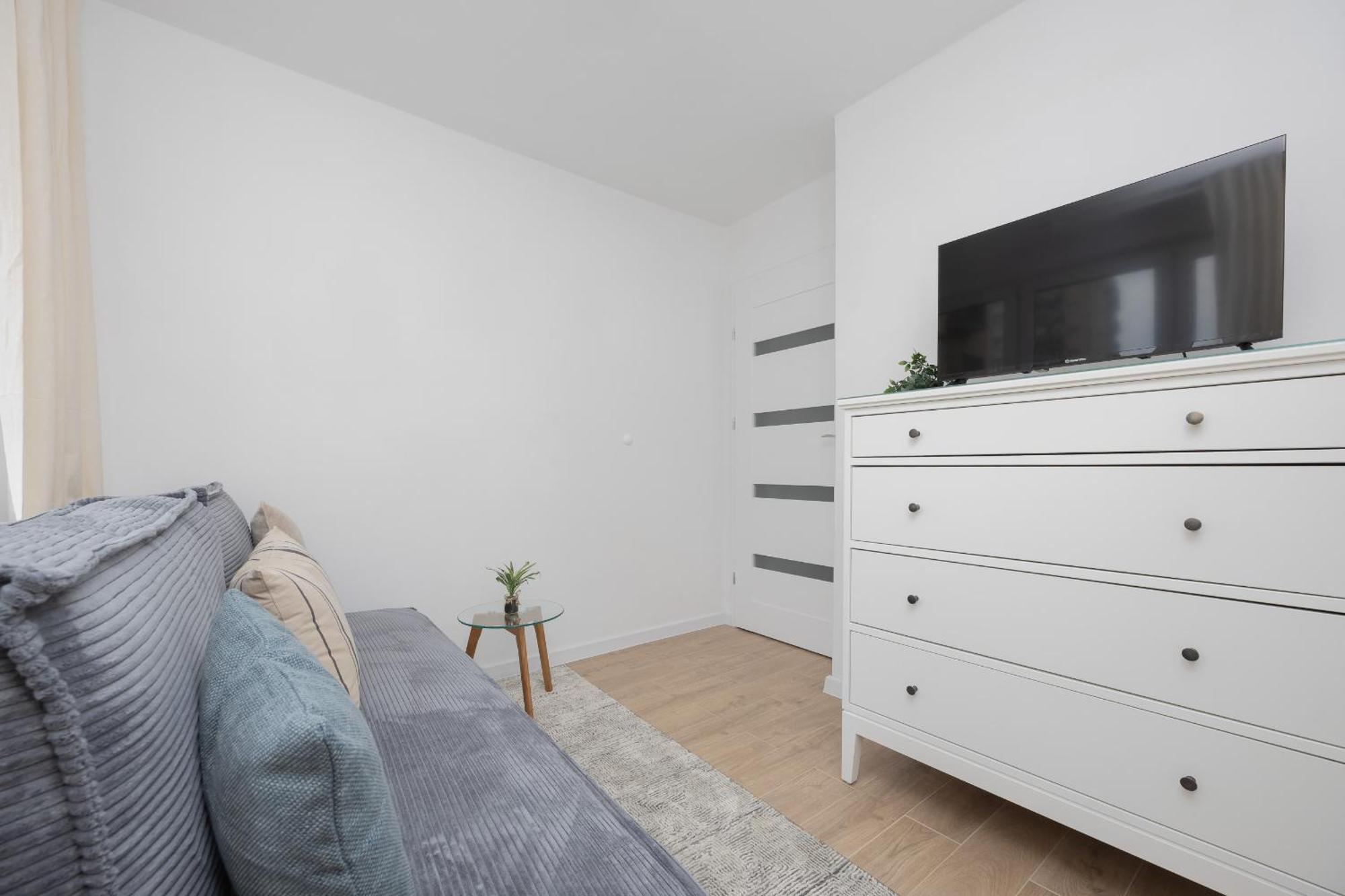 Apartament Komfortowy W Warszawie Z Dwiema Sypialniami Blisko Rzeki By Rent Like *